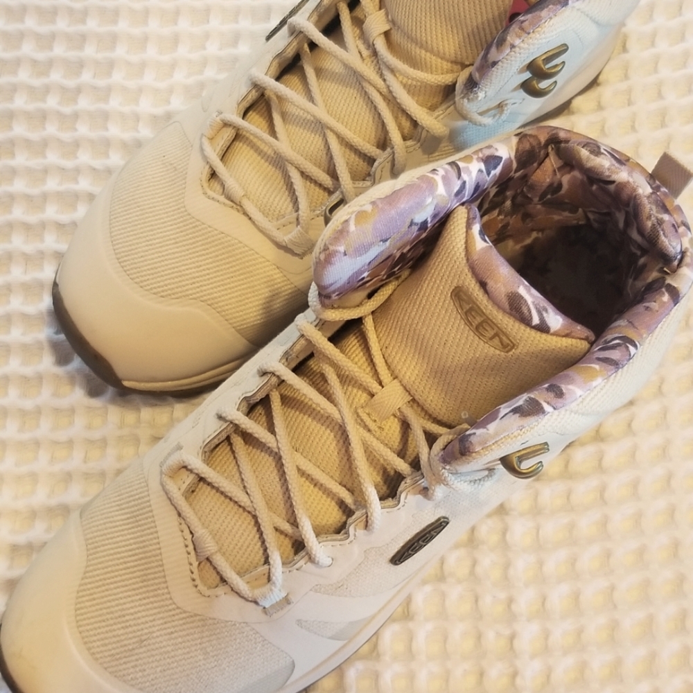 Keen hiking boots